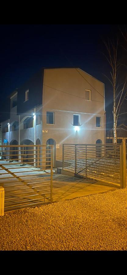 Jokai Apartments Nr9, Code Entry Sfântu Gheorghe Exterior foto